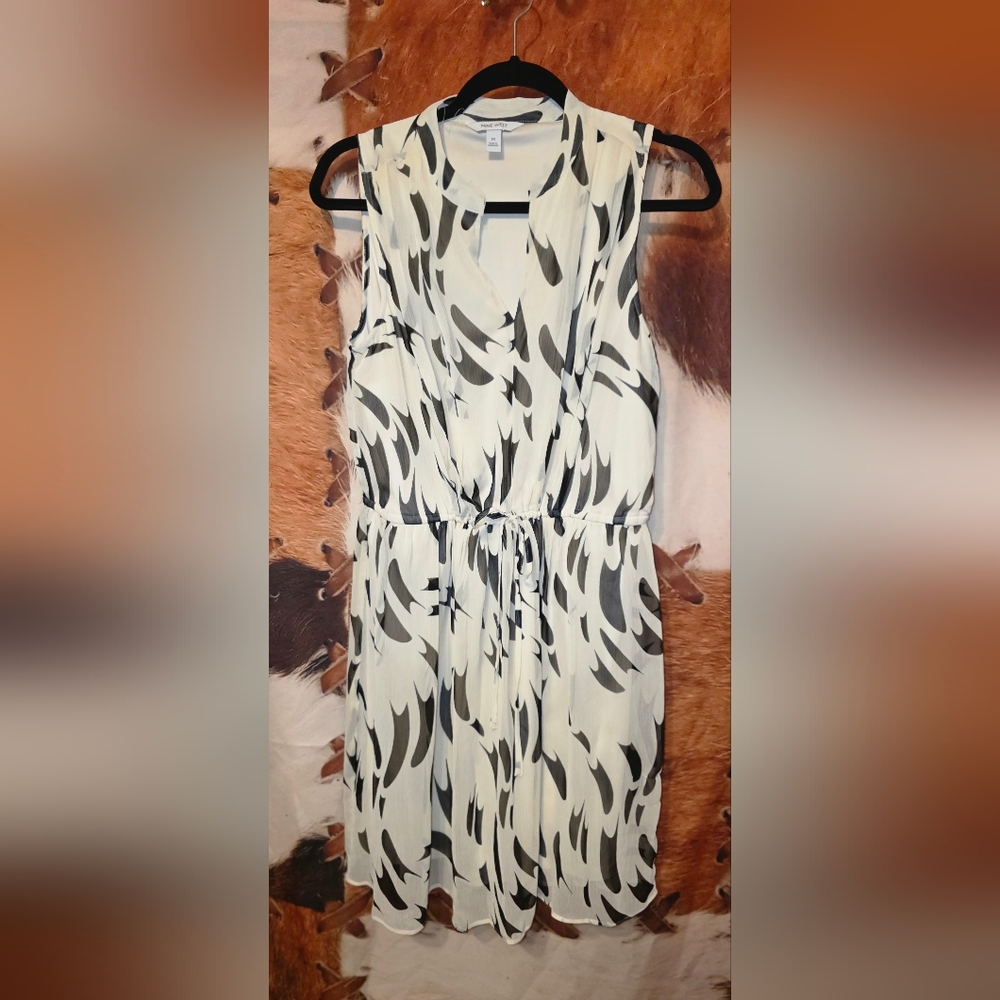 Nine West Black and White Patterned Midi Dress